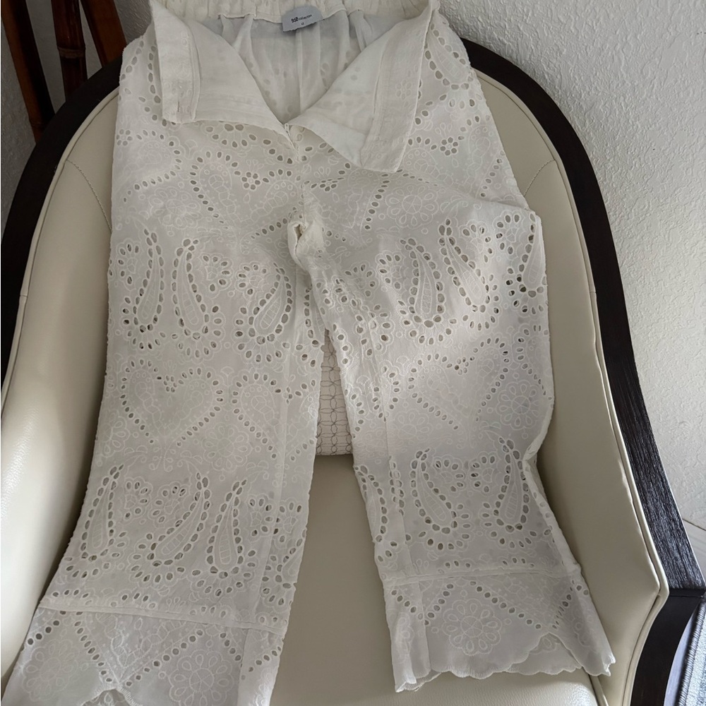 Elegant White Eyelet Capris